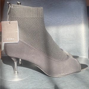 Brand New Zara booties